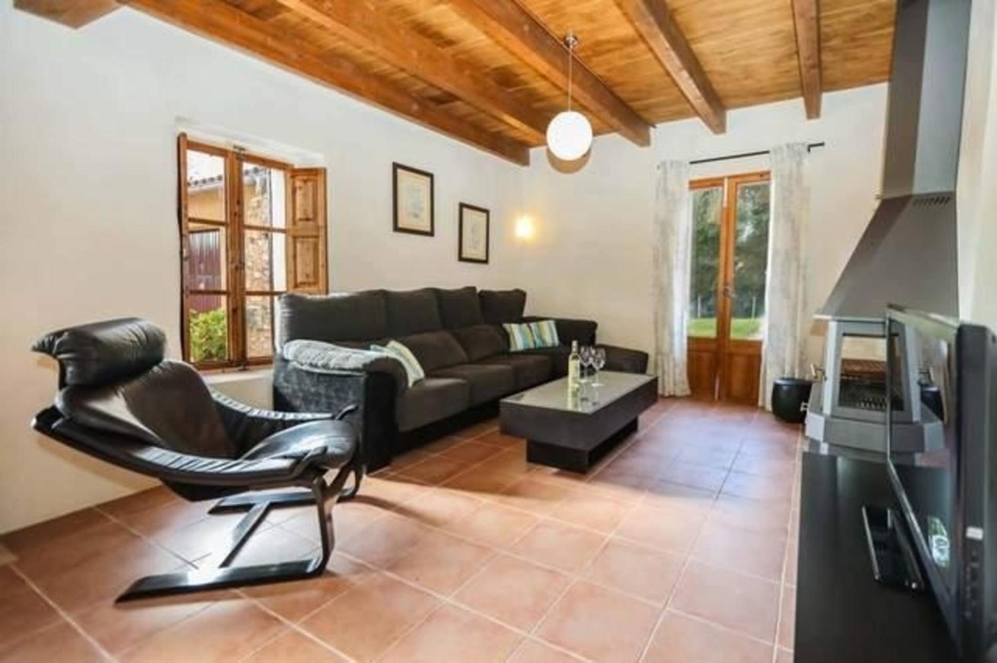 Mit Privatpool Fuer 4 Personen Ca 120 Qm In Petra, Mallorca Binnenland Von Mallorca *