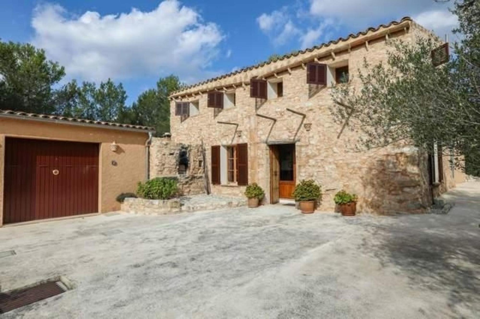 Mit Privatpool Fuer 4 Personen Ca 120 Qm In Petra, Mallorca Binnenland Von Mallorca Ferienhaus