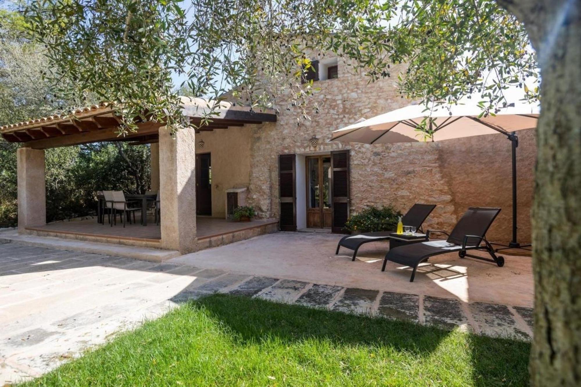 Mit Privatpool Fuer 4 Personen Ca 120 Qm In Petra, Mallorca Binnenland Von Mallorca